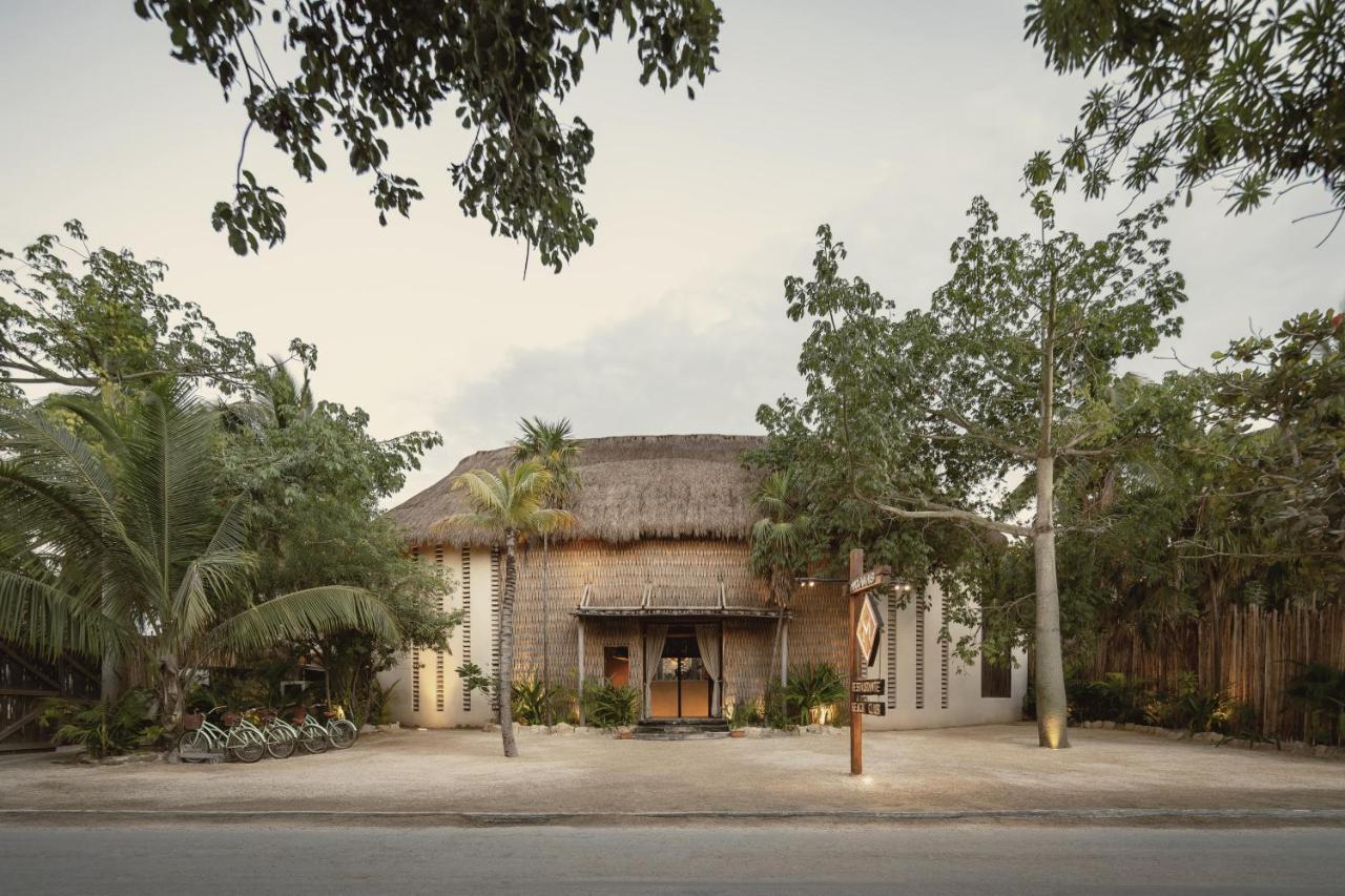 Hotel Ma'Xanab Tulum Pueblo Buitenkant foto
