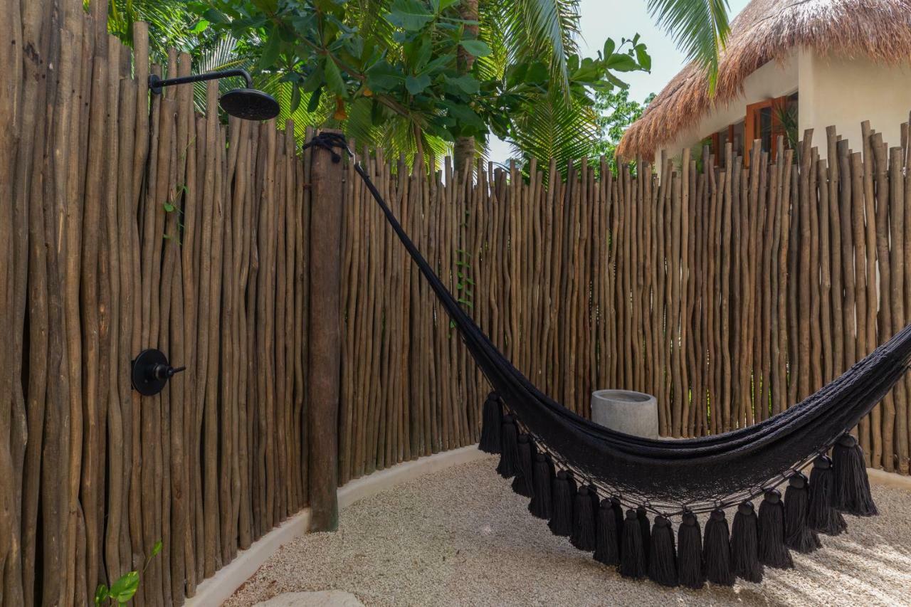 Hotel Ma'Xanab Tulum Pueblo Buitenkant foto